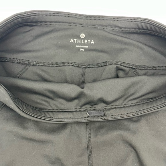 Athleta-Size Medium Black Capri Leggings - Picture 3 of 5